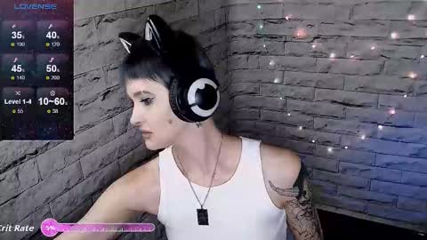 Snapshot of lauren_raquel chatting on September 11, 2:39 pm Eva online show from September 11, 2:39 pm