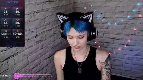 Snapshot of lauren_raquel chatting on October 25, 6:57 pm Eva online show from October 25, 6:57 pm