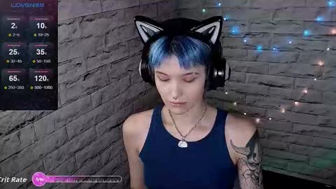 Snapshot of lauren_raquel chatting on November 17, 2:23 pm Eva online show from November 17, 2:23 pm