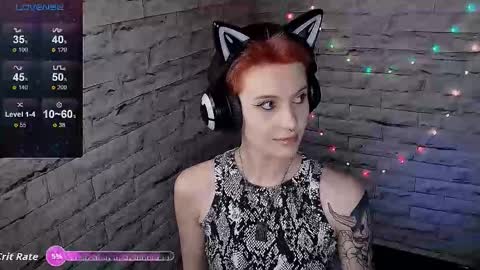 Snapshot of lauren_raquel chatting on December 14, 12:21 pm Eva online show from December 14, 12:21 pm