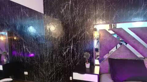 Snapshot of laurenhazel_ chatting on November 18, 7:51 pm LaurenHazel online show from November 18, 7:51 pm