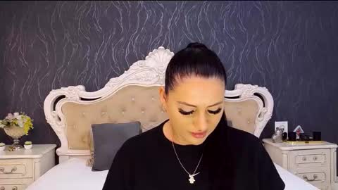 Snapshot of laurenjenssen chatting on September 10, 7:30 am Laura online show from September 10, 7:30 am