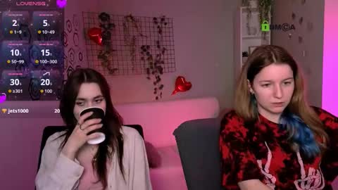 Laure online show from March 7, 10:45 am