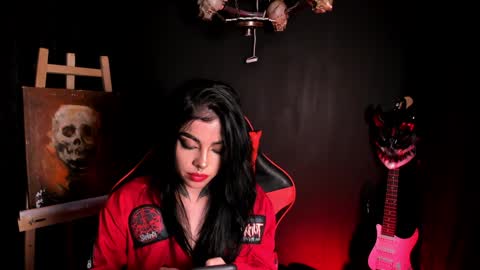  LAUREN INDEPENDENT MODEL HELP ME REACH 100 LIKES PLS  online show from January 17, 4:49 am