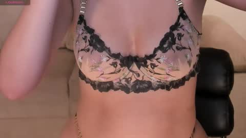 Laurent Rosse  online show from December 16, 7:19 pm