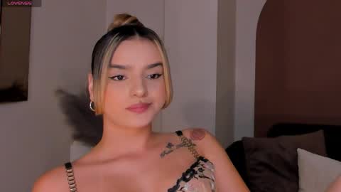 Laurent Rosse  online show from April 21, 1:42 am