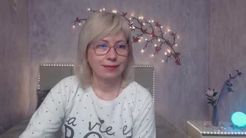 Lauren online show from March 1, 6:26 am