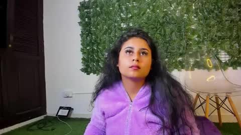  LaurynJeffers  online show from April 30, 3:29 pm