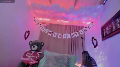 Snapshot of lauu_g chatting on January 29, 3:01 am Lauu G online show from January 29, 3:01 am