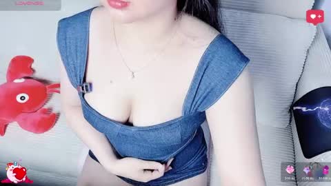 Tina online show from April 20, 9:38 pm