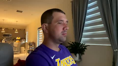 Snapshot of law_cambio chatting on December 7, 1:29 pm law_cambio online show from December 7, 1:29 pm