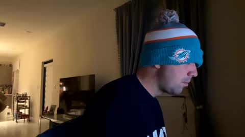 Snapshot of law_cambio chatting on January 11, 10:51 am law_cambio online show from January 11, 10:51 am