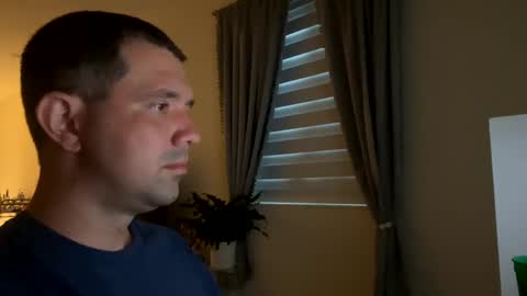 Snapshot of law_cambio chatting on March 10, 11:53 am law_cambio online show from March 10, 11:53 am