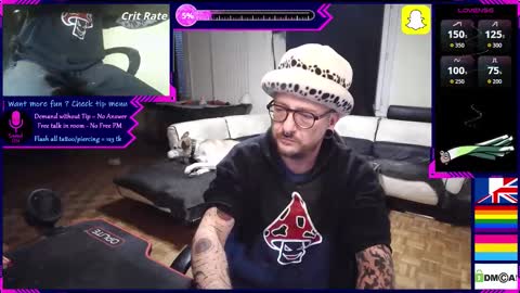 Snapshot of law_leek chatting on November 23, 7:52 am Leek online show from November 23, 7:52 am