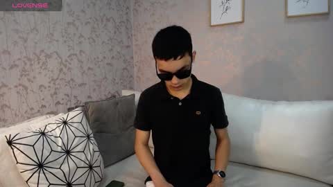 Snapshot of lawford_mike chatting on December 29, 1:28 pm Mike online show from December 29, 1:28 pm