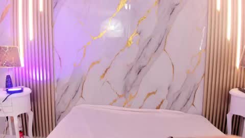 Laxi online show from February 11, 8:14 pm