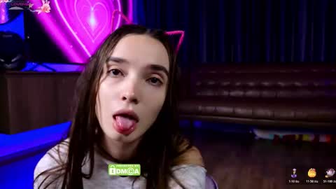 Snapshot of laxyflaxy chatting on November 28, 2:36 am Anna online show from November 28, 2:36 am