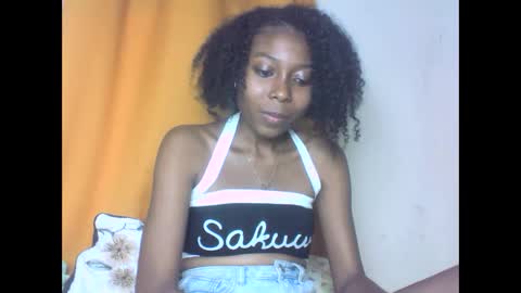 layannek online show from September 28, 5:40 pm