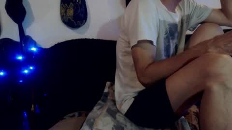 Snapshot of laye19 chatting on October 5, 3:16 am Laye19 online show from October 5, 3:16 am