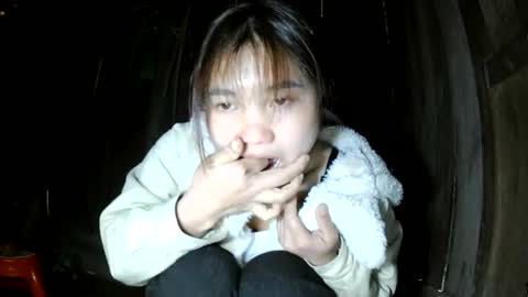layla_999 online show from March 13, 8:54 am