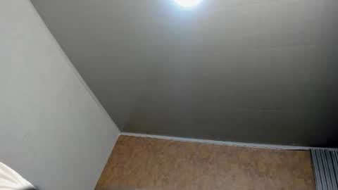 L A Y L A online show from November 25, 12:16 pm