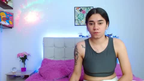 Lia and Rachel online show from January 15, 4:57 am