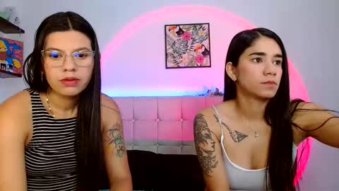 Lia and Rachel online show from March 15, 7:20 pm