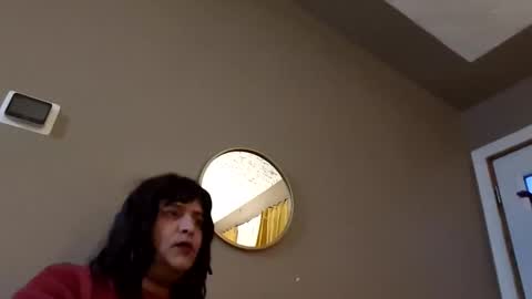 layla_sissy40 online show from September 12, 10:43 pm