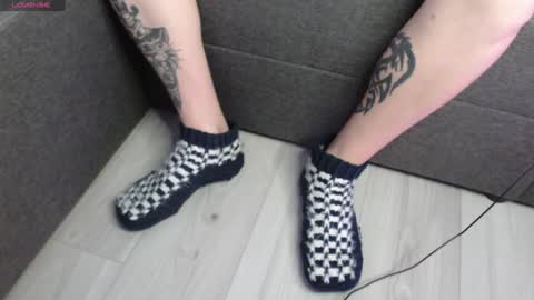 Laz online show from December 19, 5:40 am