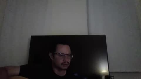 Snapshot of lazy_bad_boy chatting on October 15, 12:22 am lazy_bad_boy online show from October 15, 12:22 am