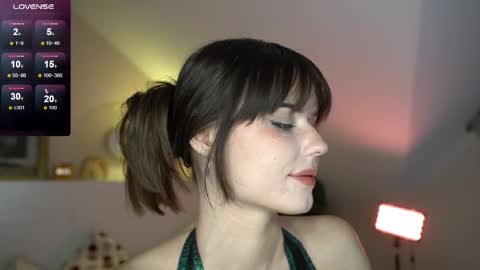 Snapshot of lazy_pepsi chatting on November 25, 6:08 pm Pansy online show from November 25, 6:08 pm