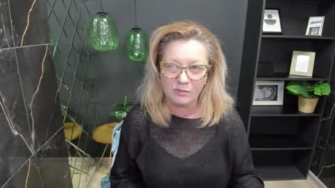 Lea online show from March 1, 5:09 am