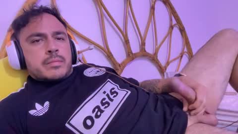 Snapshot of leafar_volkov chatting on October 6, 4:43 am leafar_volkov online show from October 6, 4:43 am