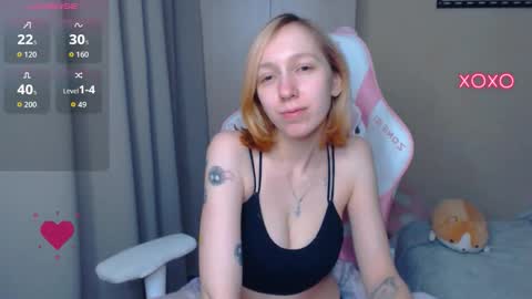 Leah  Gotty online show from September 21, 9:49 pm