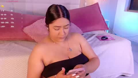 Leah online show from September 26, 2:54 pm