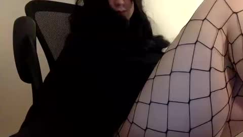 leah_nicolexo online show from October 20, 4:35 am