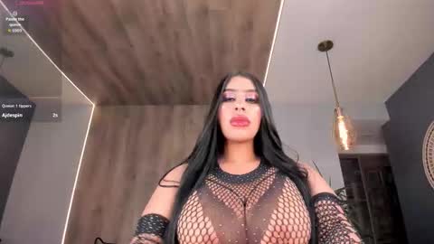 leahlombardi_ online show from March 6, 3:36 am