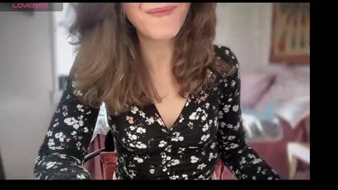 Snapshot of leahsparkles chatting on January 23, 4:59 pm Leah Sparkles online show from January 23, 4:59 pm