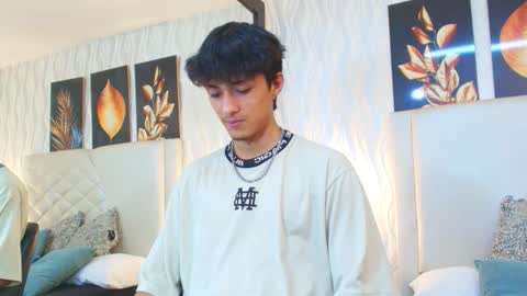 Lean online show from November 10, 9:36 pm