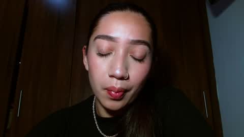 leanaalhub online show from January 5, 4:47 am