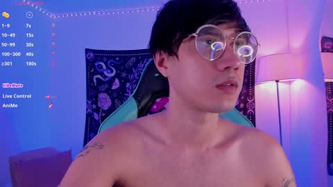 Snapshot of leaneseb chatting on January 19, 9:23 pm leaneseb online show from January 19, 9:23 pm