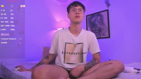 Snapshot of leaneseb chatting on October 4, 3:59 am leaneseb online show from October 4, 3:59 am