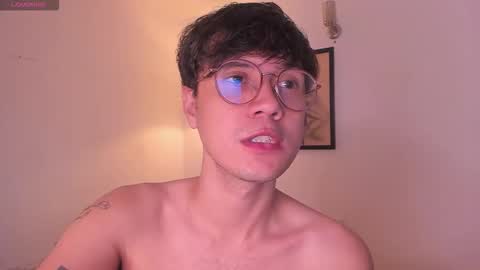 Snapshot of leaneseb chatting on November 14, 9:41 am leaneseb online show from November 14, 9:41 am