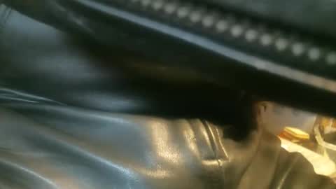 Snapshot of leathermotocross001 chatting on November 3, 2:51 pm Leathermotocross online show from November 3, 2:51 pm