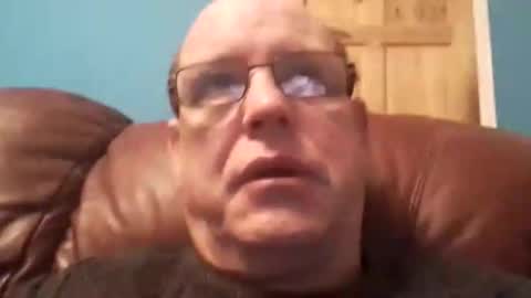 Snapshot of leatherpants68 chatting on November 23, 5:57 pm leatherpants68 online show from November 23, 5:57 pm