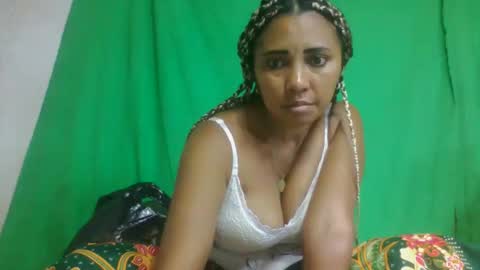 Snapshot of leatiana chatting on February 14, 12:13 pm leatiana online show from February 14, 12:13 pm