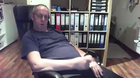 Dave online show from February 11, 4:34 pm