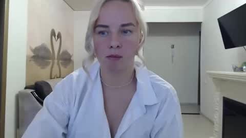 leggywily25 online show from September 25, 10:19 am