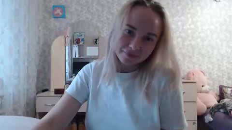 leggywily25 online show from October 21, 10:27 am