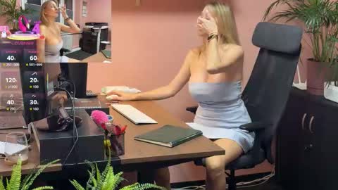 LegsLONG online show from October 10, 3:49 am